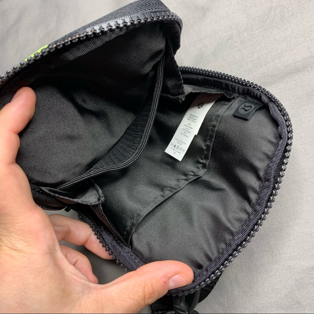 Lululemon Easy Access Crossbody Bag NWT Camo_12